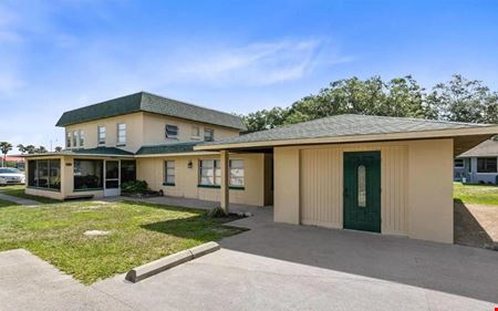 Retail space for Sale at 5-Unit Quadplex + Laundromat Income Property in Leesburg