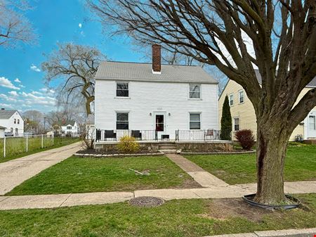 177 Henderson Avenue