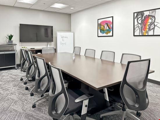 Regus - Woodland Hills - Trillium Towers Center