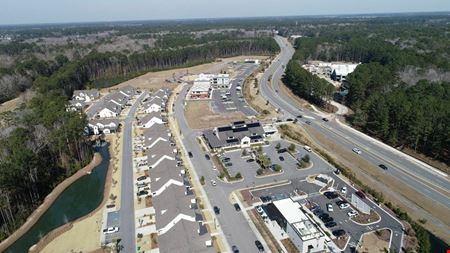 Commercial space at High Profile Building Designed For Restaurant, Food Market, and Cafe Uses. in Bluffton,,