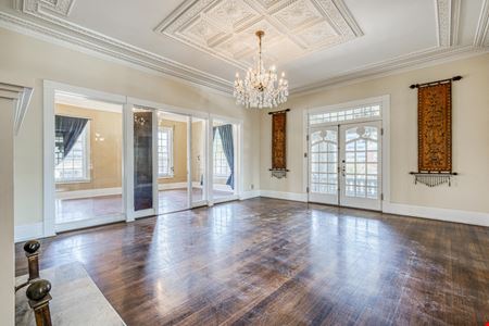 Manor House FOR SALE or LEASE