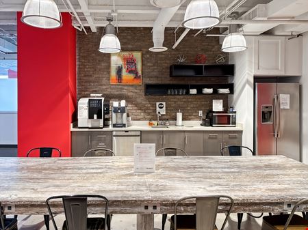 Regus - Miami Beach - Meridian Center