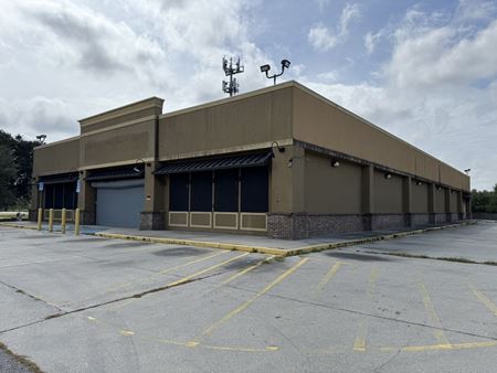 Retail space for Rent at Former Dollar General For Sublease in New Orleans