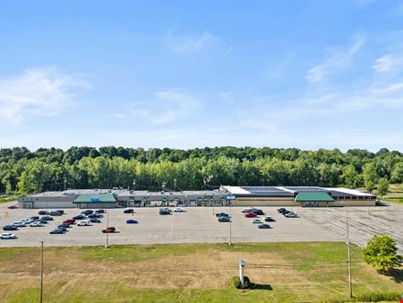 Retail space for Rent at West Wayne Plaza in Macedon