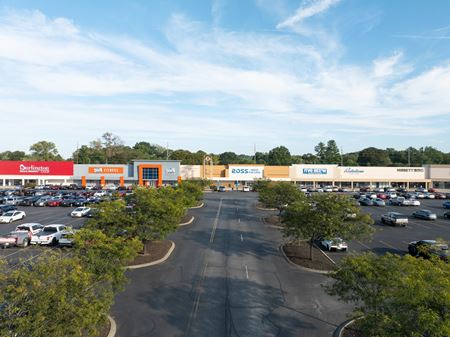 Retail space for Rent at Dixie Manor Shopping Center in Louisville