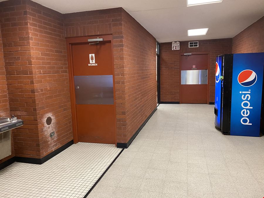 100 Outlet Drive