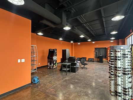 Free-Standing Shepherdsville Retail Building with Drive-Thru