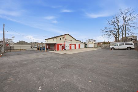 2910 Louisiana Ave