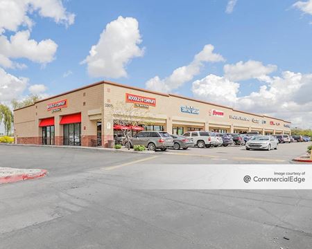 Retail space for Rent at Deer Valley Towne Center in Phoenix