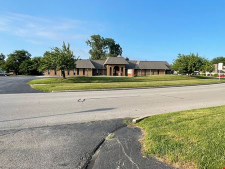 Office space for Rent at 1627 Henthorne Drive in Maumee