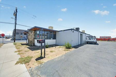 ±4,364 SF Freestanding Industrial Building + Large Yard Area - CA-41 Exposure
