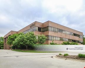 Oak Hollow Gateway - 24800 Denso Drive