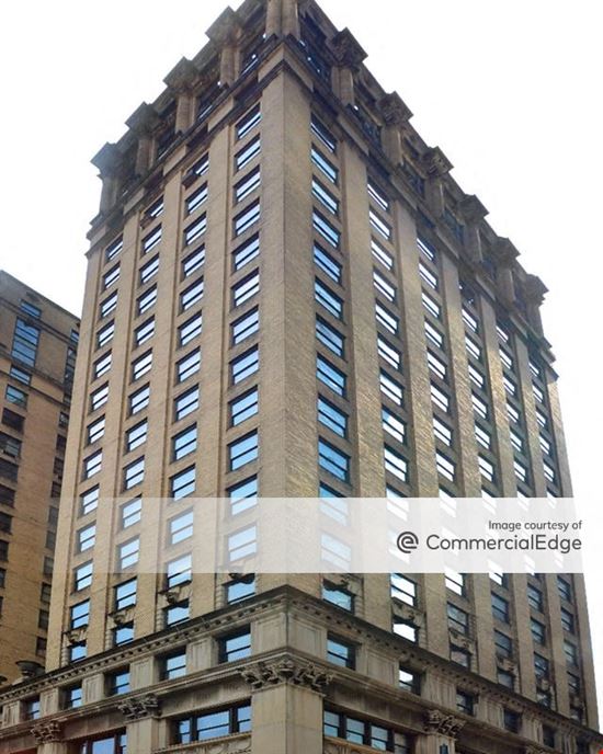 BusinessWise - Law and Finance Building