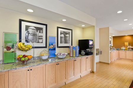 Hampton Inn Lubbock-Converting to Spark by Hilton