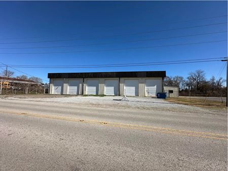 Industrial space for Rent at 1407 General Mouton Ave in Lafayette