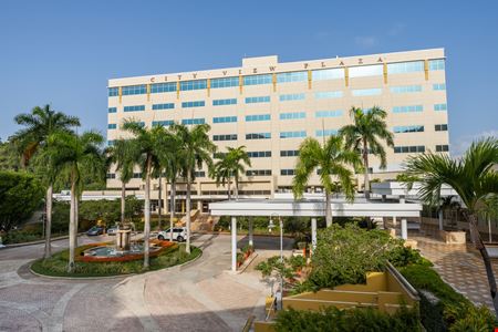 Office space for Rent at City View Plaza in Guaynabo