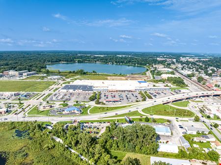 Pine Lake Shopping Center
