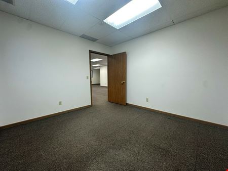 1230 S Victory Office Lease