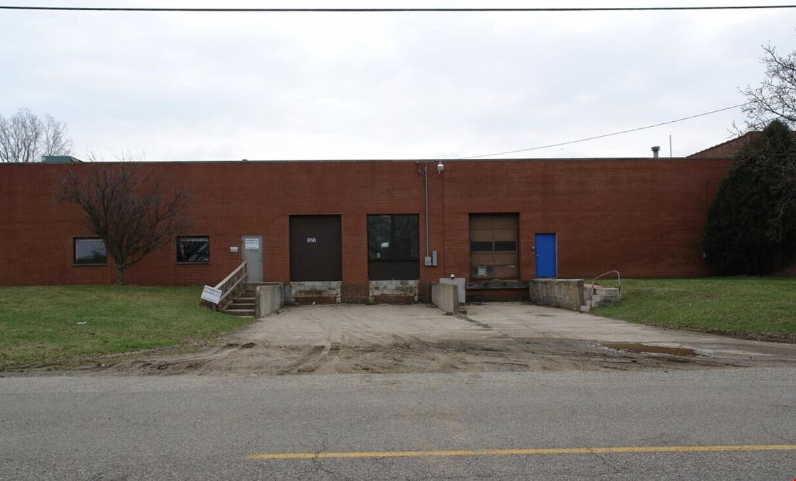 127-129 Industrial Ave
