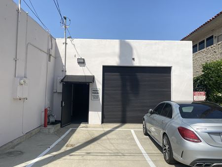 Industrial space for Rent at 147 E Foothill Blvd in Monrovia
