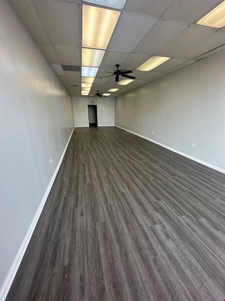 Retail Space at Glenview and Waukegan Intersection
