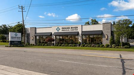 32315 Grand River Ave
