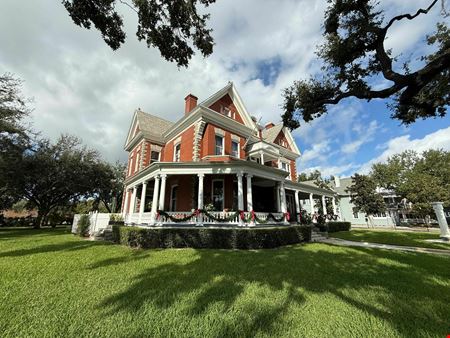 Iconic Hyde Park Investment