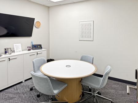 Office space for Rent at Regus - Lisle Corporate Lakes 1 in Lisle