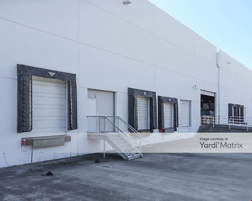 Bayside Distribution Center