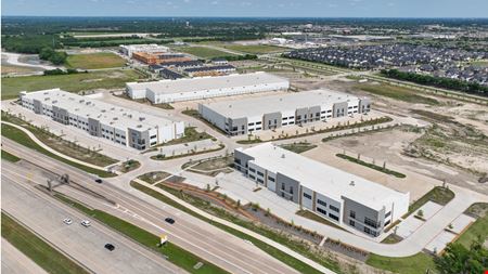 Industrial space for Rent at 121 Technology Park in Allen