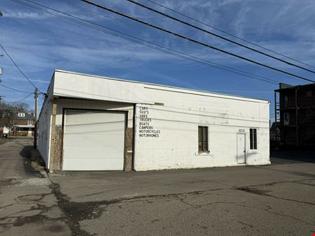 Retail space for Rent at 63 N 4th St in Newark
