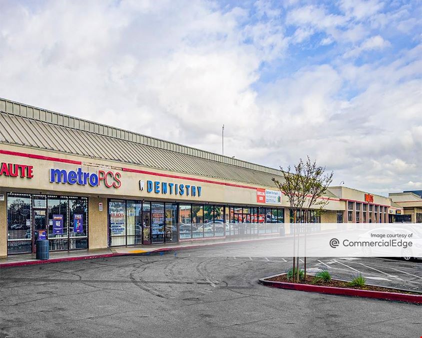 Cudahy Plaza 7907 Atlantic Avenue, Bell Gardens, CA 90201