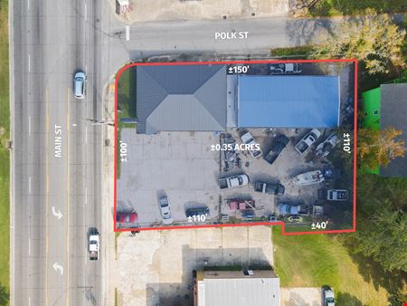 ±4,500 SF Automotive Shop with Equipment on Main St