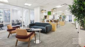 Indy by Industrious - 5 Columbus Circle