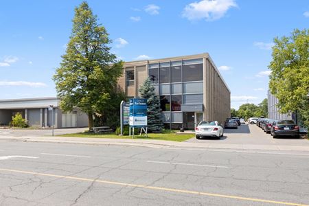 Other space for Rent at 1827 Woodward Dr in Ottawa