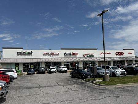 Retail space for Rent at RETAIL CENTER | SHADOW-ANCHORED BY WALMART in Springfield