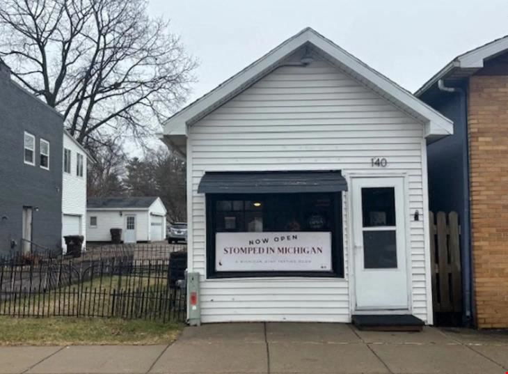 144 Bridge St