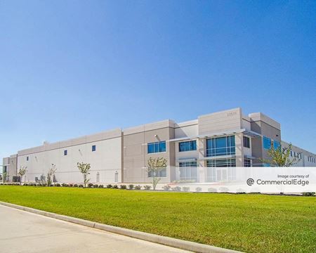 Industrial space for Rent at Union Crossing in Houston