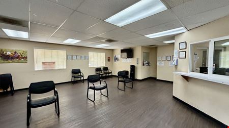 12610 Glenoaks Blvd.