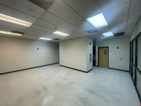 +/-17,360-27,811 SF For Lease Flex/Industrial w/Internal Dock - Hughes Airport Center