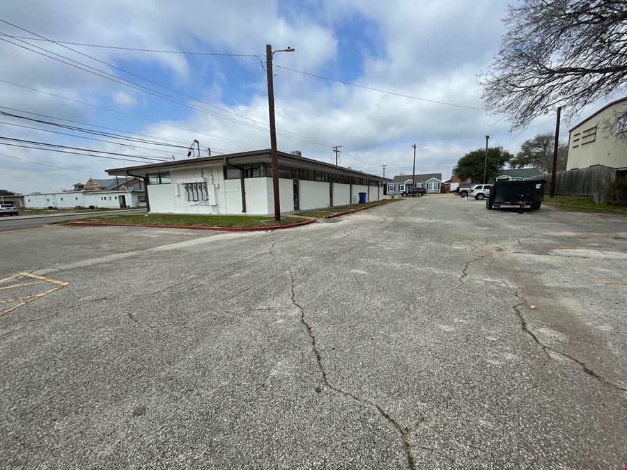 2601 Texas Ave