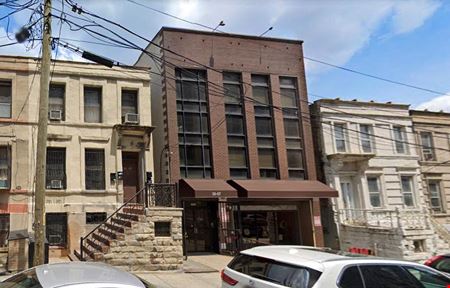 Office space for Rent at 3007 39th Ave in Long Island City