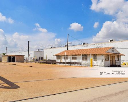 Sylvania Industrial Park, Bldg. 801