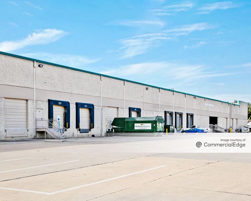 Prologis Valwood - 1221 Champion Circle