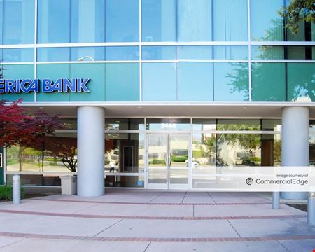 Civic Center Square - 2440 Tulare Street