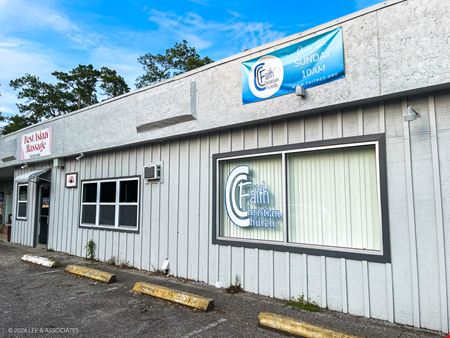Plaza West Investment Sale - 5 Retail Suites on Newberry Road