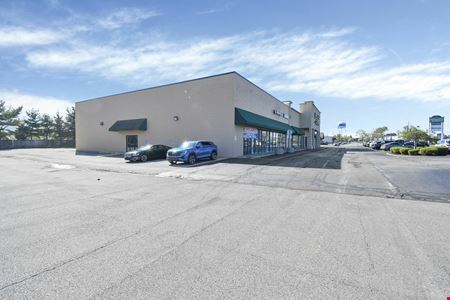 Barnes & Noble Plaza