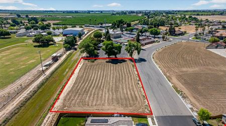 ±1.08 Acres of Prime Commercial Land in Lemoore, CA