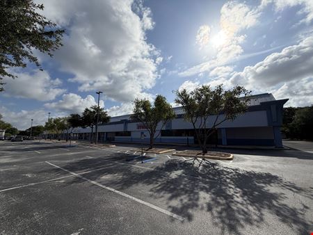 Sunset Square Shopping Center