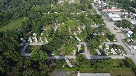 Multi-Family space for Sale at Glenwood Mobile Home Park in Portage